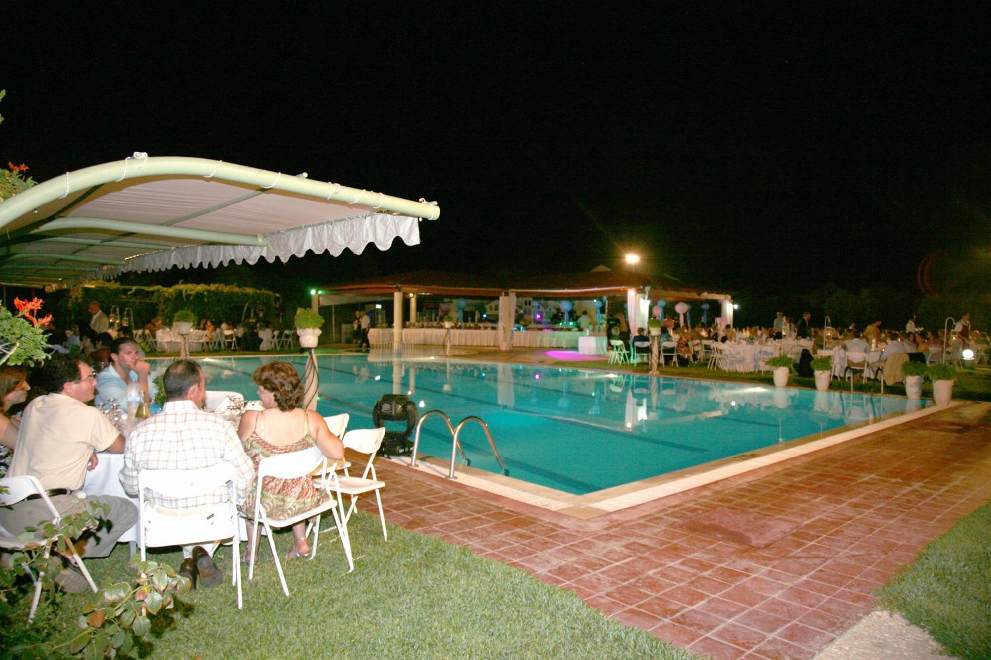 Palatino Hotel Ліксурі Екстер'єр фото